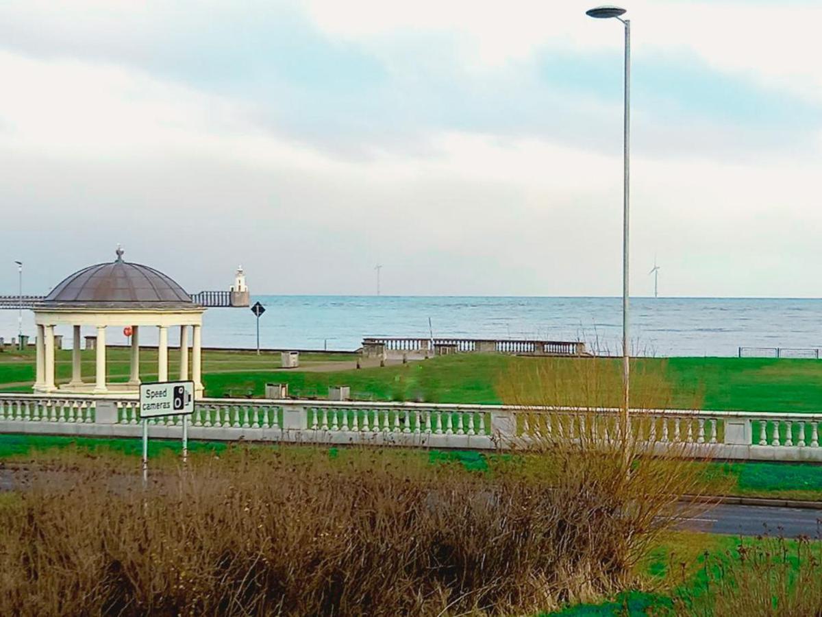 Apartment Sea View Blyth *